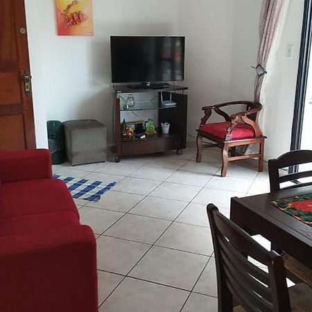 Apartamento Aconchegante Na Praia Guilhermina Praia Grande ภายนอก รูปภาพ